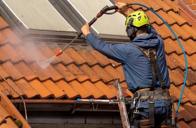 Démoussage et hydrofuge de toiture à Saulchery